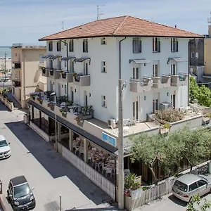 https://hotel-villa-dei-gerani-rimini.emilia-romagnahotels.net