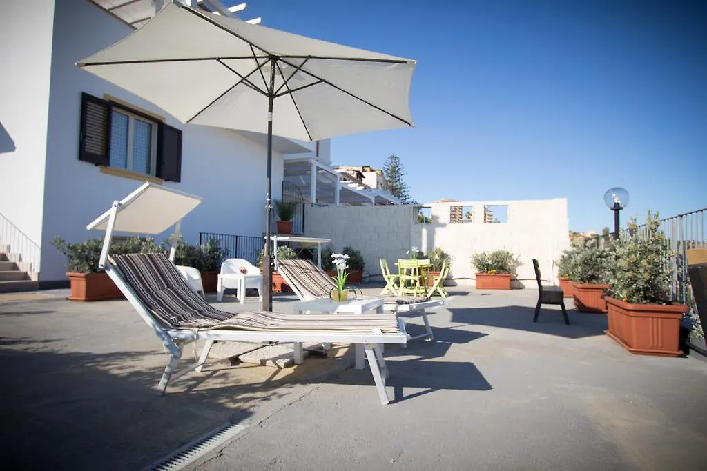 B&B Baglio Santa Croce Πόρτο Εμπέντοκλε Bed and Breakfast